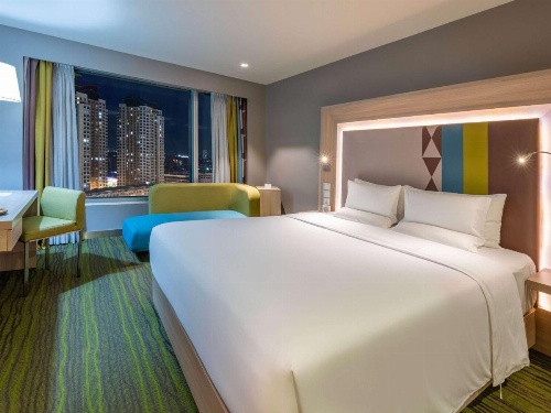 Novotel Manila Araneta Center image 11