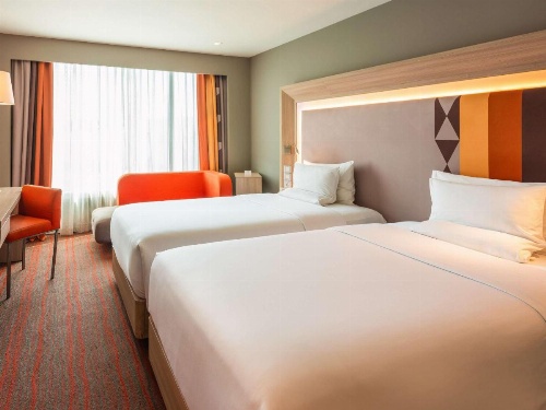 Novotel Manila Araneta Center image 7